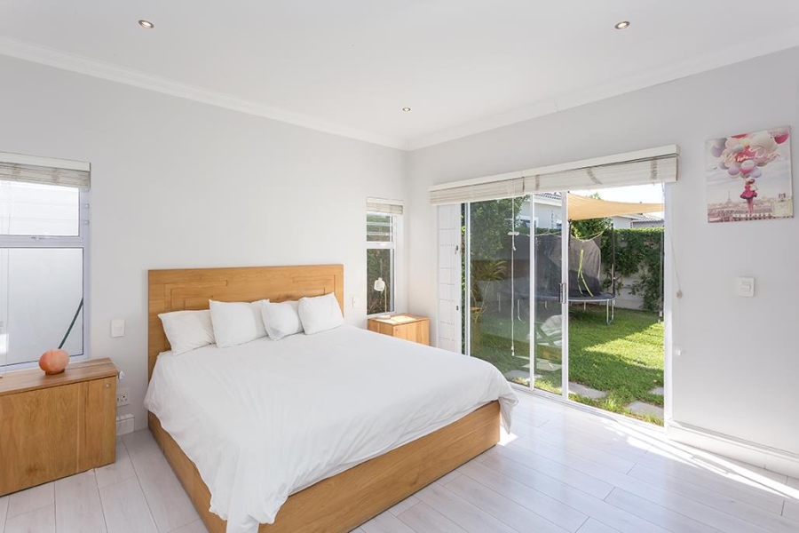 2 Bedroom Property for Sale in Parklands North Western Cape